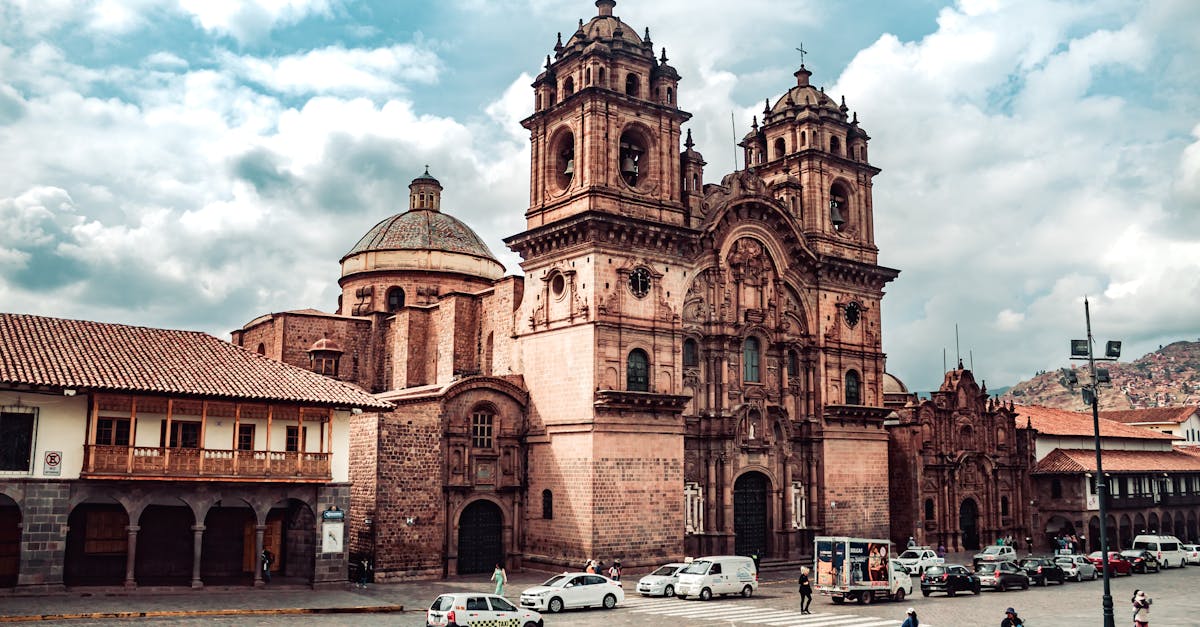 ¿Cusco 2026? Guía Completa de Supervivencia: Soroche, Comida y Secretos Incas Revelados
